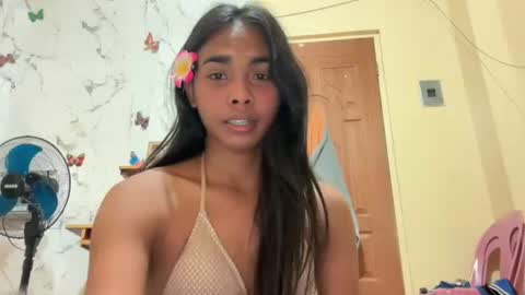 Snapshot of island_girlxxx chatting on 06-08-26, 09:53 Alona online show from 06-08-26, 09:53