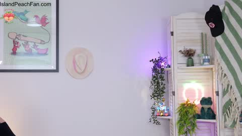 Lou  Peaches online show from 03-14-26, 02:33