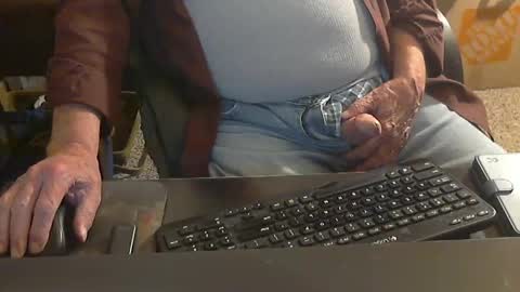 Duke online show from 09-19-25, 05:24