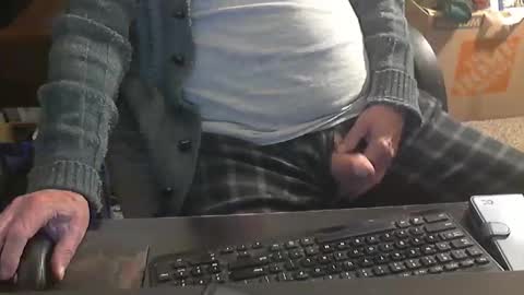 Duke online show from 11-12-25, 04:40