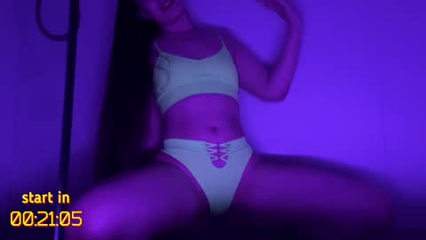 Snapshot of islandladies chatting on 02-24-25, 03:31 Im Eva Lovense is activeThere are legends that in this room all your wishes can come true Private is Open online show from 02-24-25, 03:31