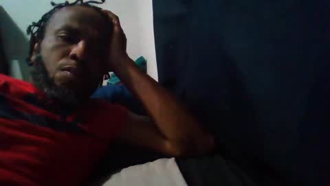Snapshot of islandmaker chatting on 06-10-26, 04:34 islandmaker online show from 06-10-26, 04:34