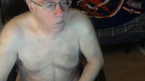islesman22 online show from 04-28-26, 09:14