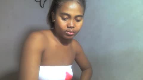 Snapshot of ismayrah chatting on 06-11-26, 06:33 ismayrah online show from 06-11-26, 06:33