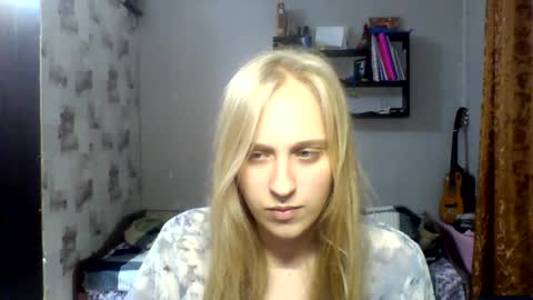 Olli online show from 06-16-26, 02:41