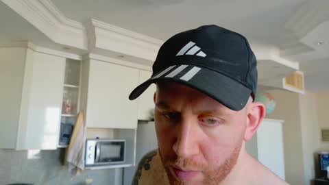 Tall Jewish Ginger DOM online show from 12-23-24, 12:19