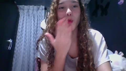 Issa online show from 03-05-25, 02:46