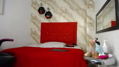 issa online show from 10-03-25, 01:19