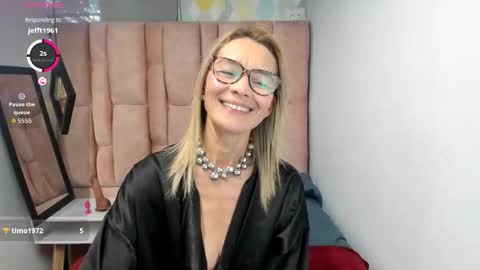 ISSA MILF online show from 03-20-26, 01:27