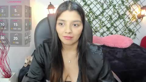 Issa  online show from 10-27-25, 04:55