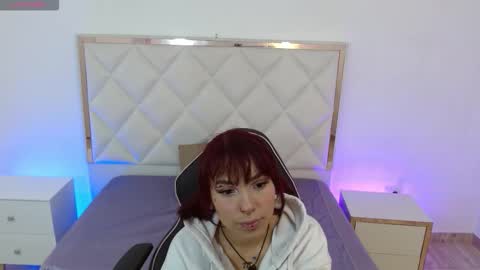 Snapshot of issa_tay1 chatting on 10-20-25, 03:18 Issa online show from 10-20-25, 03:18