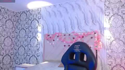 Snapshot of issa_tay1 chatting on 05-04-26, 07:54 Issa online show from 05-04-26, 07:54