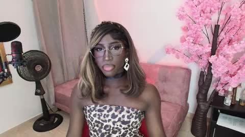 Iseey online show from 04-03-26, 01:58