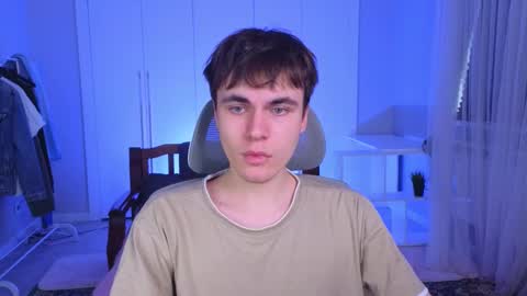 Snapshot of istairee chatting on 02-18-25, 11:00 Maks online show from 02-18-25, 11:00