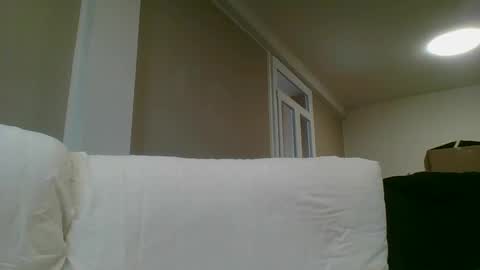 italianbigboy932 online show from 05-18-26, 04:24