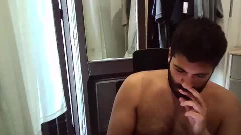 Snapshot of italianboybcn chatting on 09-15-25, 07:30 italianboybcn online show from 09-15-25, 07:30