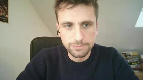 Snapshot of italiano116116 chatting on 01-07-25, 02:08 italiano116116 online show from 01-07-25, 02:08