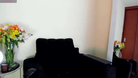 Angelica online show from 04-17-26, 06:44