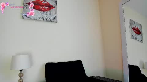 Snapshot of its__angelica_ chatting on 07-08-26, 06:56 Angelica online show from 07-08-26, 06:56