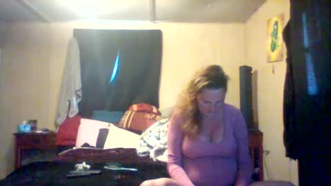 Snapshot of its_kimber chatting on 06-15-26, 12:29 its kimber online show from 06-15-26, 12:29