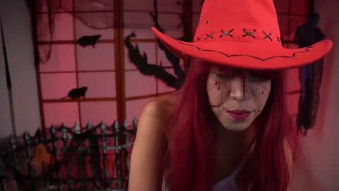 Snapshot of its_lola chatting on 11-01-25, 02:02   online show from 11-01-25, 02:02