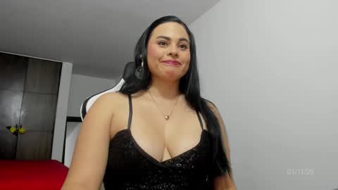 Snapshot of its_sol chatting on 11-01-25, 11:07 Sol online show from 11-01-25, 11:07