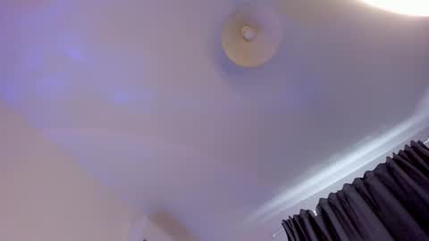 Isabella online show from 03-26-26, 02:44