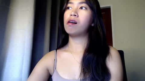 Candy online show from 10-01-25, 07:53