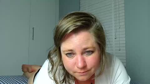 Jade online show from 11-02-25, 10:12