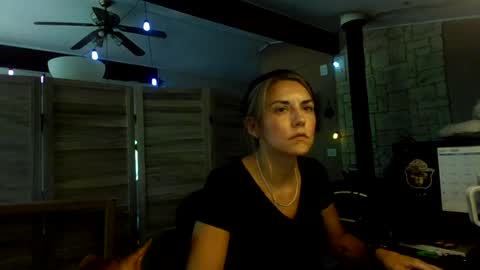ItsMeSophie X online show from 07-08-26, 04:44