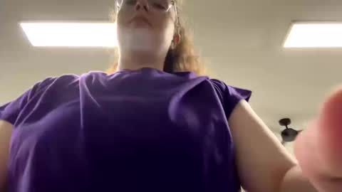 Mila Voss online show from 10-15-25, 12:44