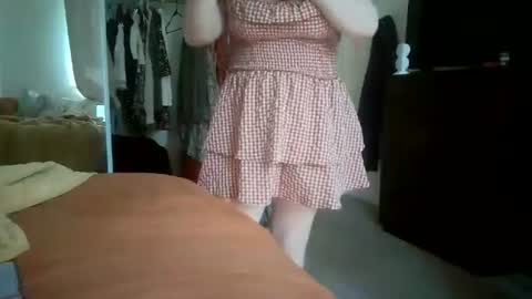 Snapshot of itsthicccarli chatting on 07-18-26, 11:08 itsthicccarli online show from 07-18-26, 11:08