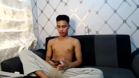 itzme_urboy online show from 04-16-26, 02:45