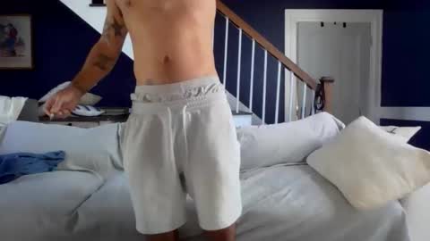 Itzmeebabyy online show from 11-12-25, 02:50