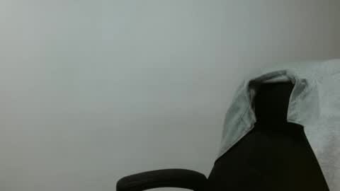 Snapshot of ivan_sexyx chatting on 02-02-25, 02:06 Ivan M online show from 02-02-25, 02:06