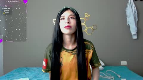 Snapshot of ivana_rose chatting on 01-19-25, 10:49 Adris online show from 01-19-25, 10:49