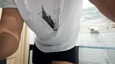 Mickey online show from 12-01-25, 03:33