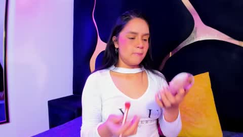 ivannaa18 online show from 10-09-25, 03:59