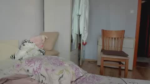 Snapshot of iveto69 chatting on 07-05-26, 05:31 Iveta online show from 07-05-26, 05:31