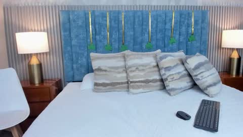 Valeria Sanders online show from 03-17-26, 06:33