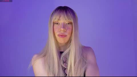 Ivonny online show from 11-28-25, 02:14