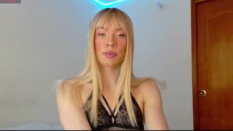 Ivonny online show from 12-18-25, 08:26