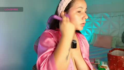 Ivonny online show from 05-13-26, 01:47