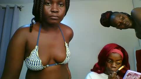 ivory_mae online show from 07-09-26, 06:12