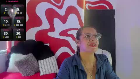 ivory_mistress online show from 06-10-26, 01:32