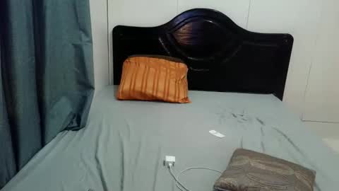 ivory_whore online show from 03-23-26, 07:18