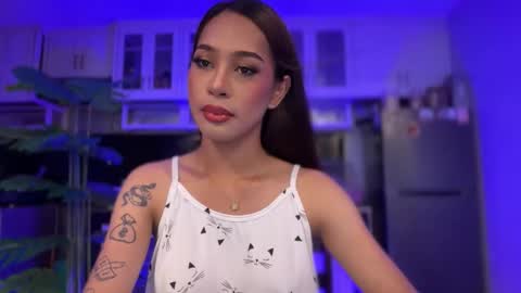 kirstenelsie online show from 11-03-25, 03:19