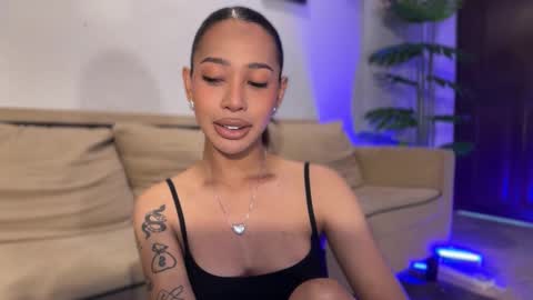 kirstenelsie online show from 01-14-26, 01:11