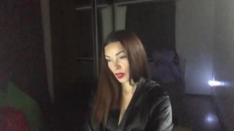 Snapshot of ivorymuse chatting on 02-20-26, 09:26 Lana online show from 02-20-26, 09:26