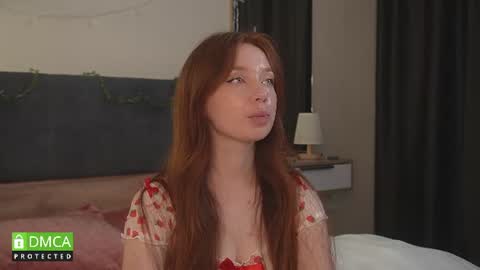 Snapshot of ivorypure chatting on 06-25-26, 07:13 Laima online show from 06-25-26, 07:13